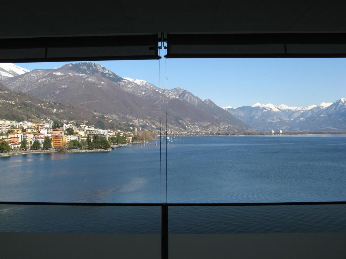 Residenza Vivian Deluxe Apartments Locarno Rum bild