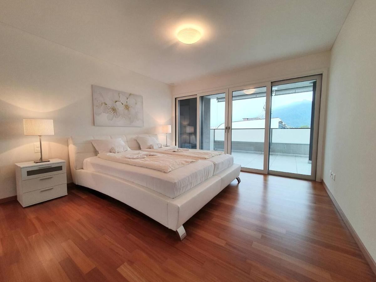 Residenza Vivian Deluxe Apartments Locarno Exteriör bild