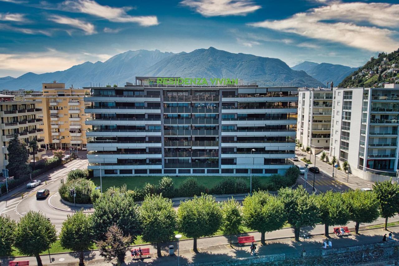 Residenza Vivian Deluxe Apartments Locarno Exteriör bild