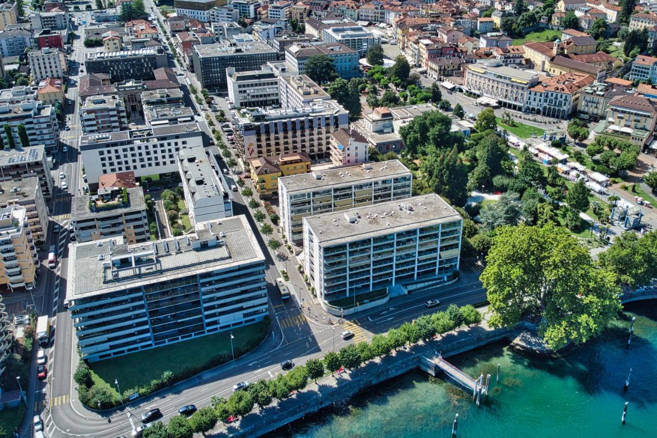 Residenza Vivian Deluxe Apartments Locarno Exteriör bild